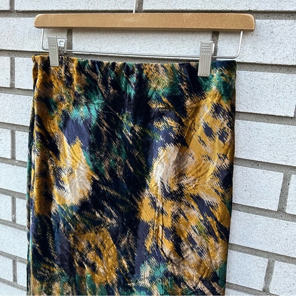 By Anthropologie The Tilda Velvet Slip Skirt Dar Turquoise Abstract - Picture 11 of 12